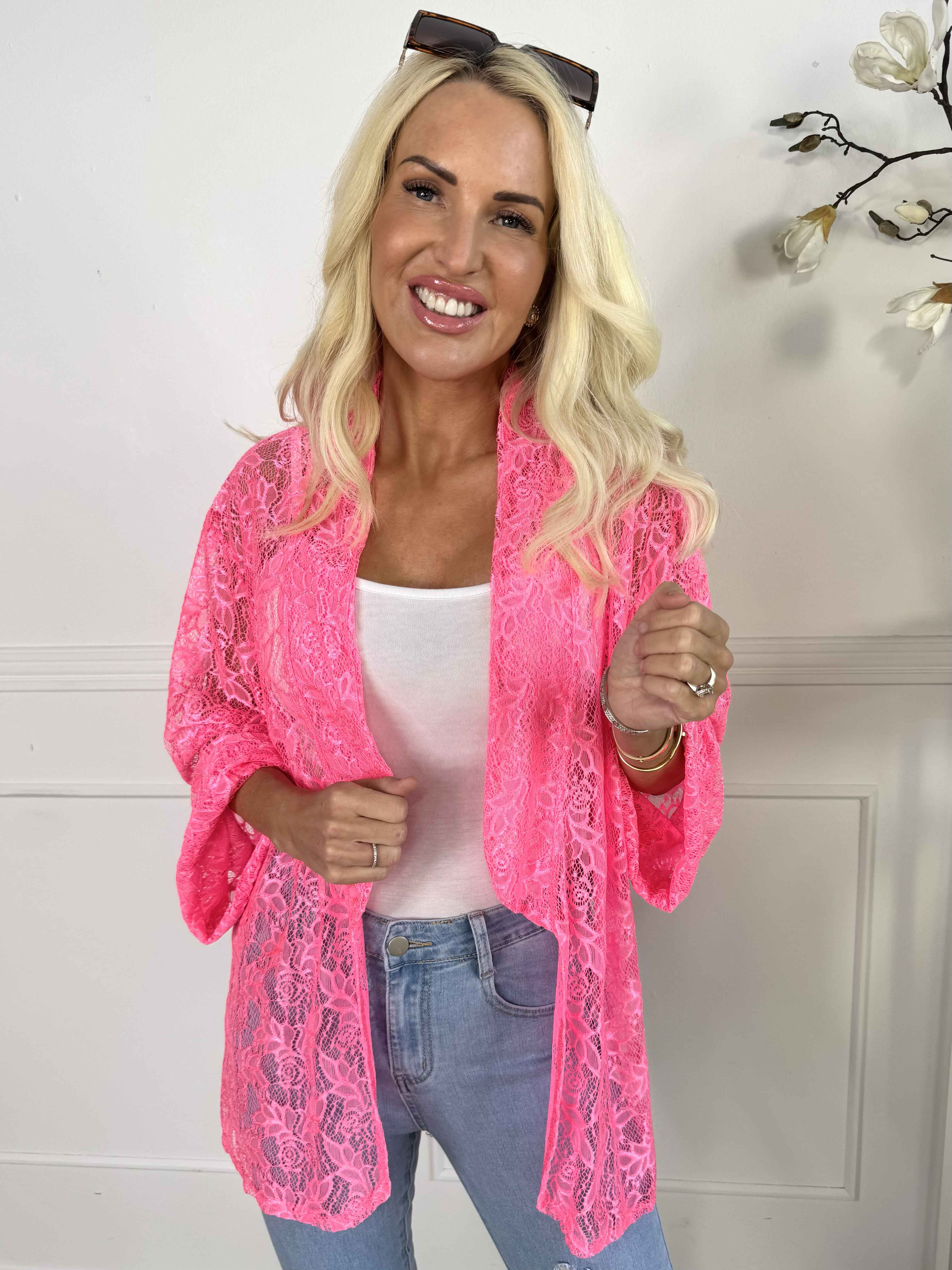 Sigga - Fin kofta i spets